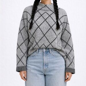 Geometric Knit Mock Neck Sweater